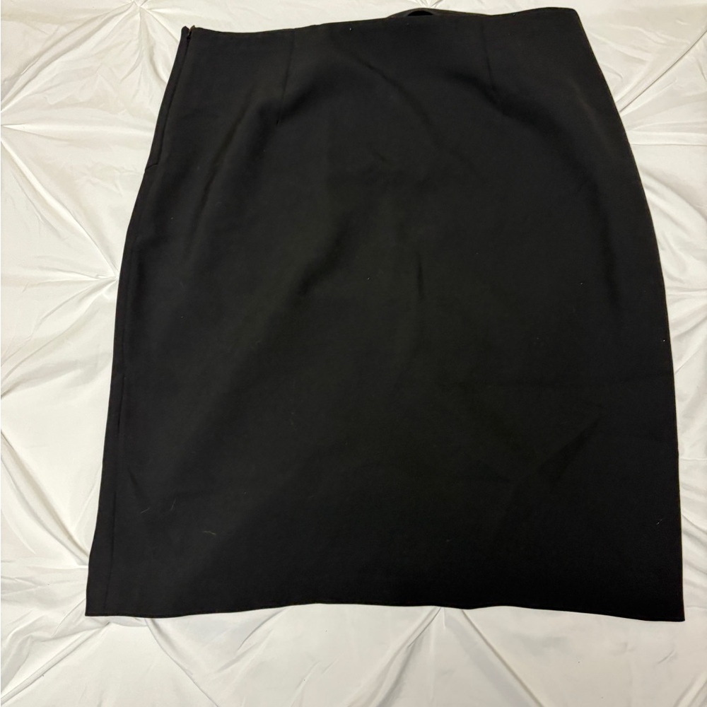 Diane Von Furstenberg Pencil Skirt // Size 12